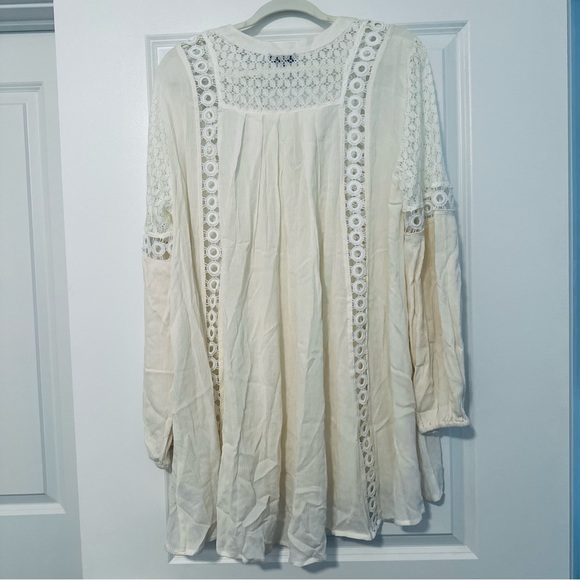 Swim suit cover up - Picture 5 of 5